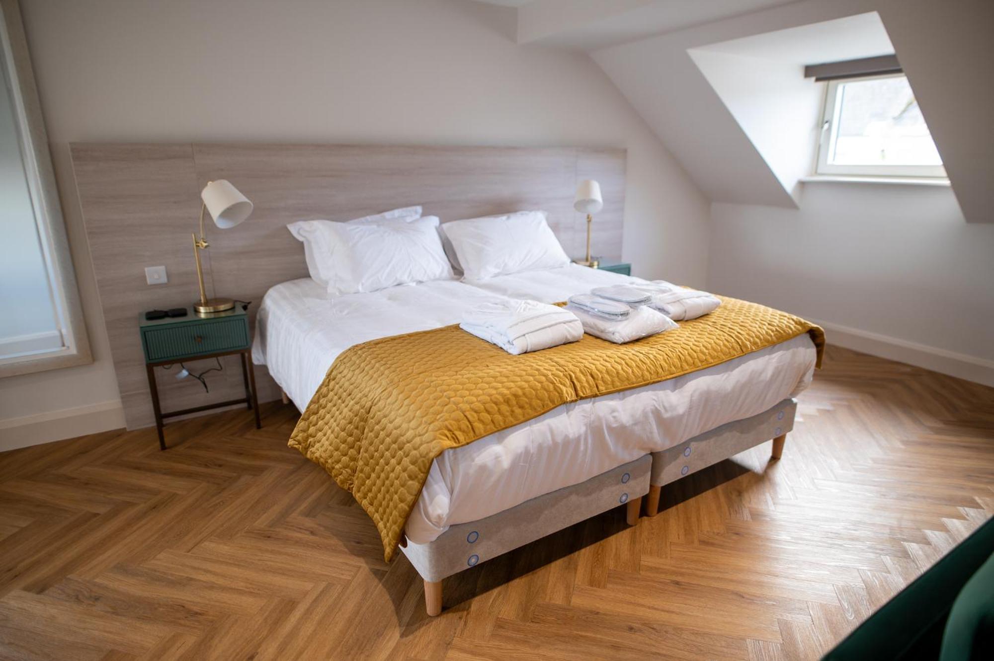 Kilkenny Suites Habitación foto